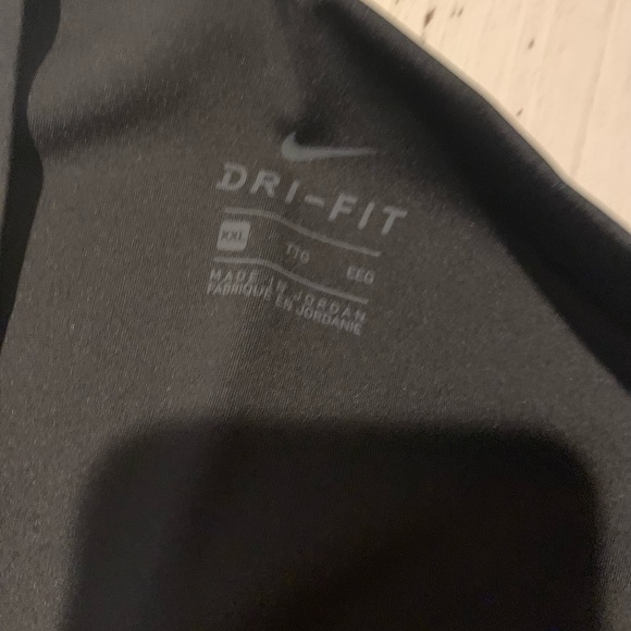 NIKE PLUS SIZE YOGA 7/8 Tights NWT BLACK 2XL ACTIVEWEAR - Picture 8 of 10